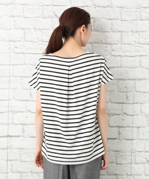 LEPSIM(レプシィム)の「ボーダーヘムラインVネックプルオーバーSS 748974(Tシャツ/カットソー・レディース・ブラック系その他/ホワイト系その他/ベージュ系その他・FREE)」の8枚目の写真