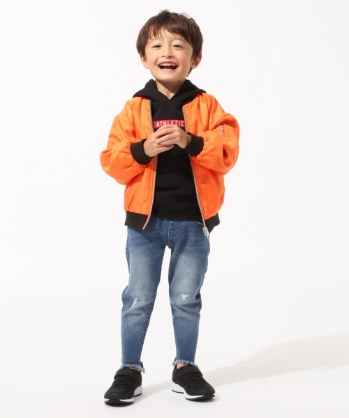 GLOBAL WORK（グローバルワーク）の「【キッズ】スソカットオフスリムパンツ/765055 （デニムパンツ・キッズ・ブルー/ブラック/ネイビー・MEDIUM/SMALL/XX-LARGE/X-LARGE/LARGE）」の5枚目の写真