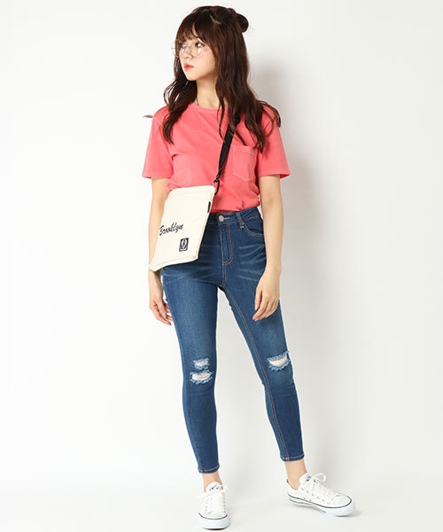 VENCEEXCHANGE(ヴァンスエクスチェンジ)の「天竺ウォッシュ加工Tシャツ (Tシャツ/カットソー・レディース・ブラック/ベージュ/オフホワイト/ライトカーキ/ブルー/ピンク・M)」の19枚目の写真