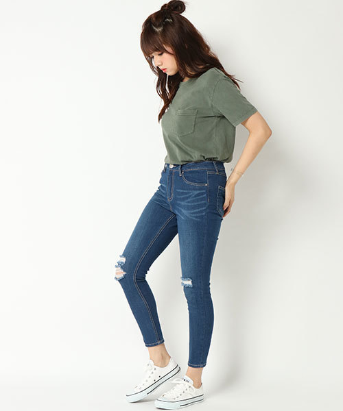 VENCEEXCHANGE(ヴァンスエクスチェンジ)の「天竺ウォッシュ加工Tシャツ (Tシャツ/カットソー・レディース・ブラック/ベージュ/オフホワイト/ライトカーキ/ブルー/ピンク・M)」の14枚目の写真