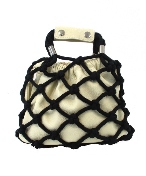 Edie Tokyo（エディートーキョー）の「【Edie Tokyo】 ED_Netcombishoulder_small_Era 14937200（ハンドバッグ・レディース・ホワイト/ブラック・FREE）」の3枚目の写真