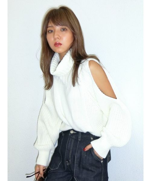 EMODA(エモダ)の「バルキーネックスキンニット(ニット/セーター・レディース・ホワイト/ブラック/マスタード/ブラウン・FREE)」の20枚目の写真