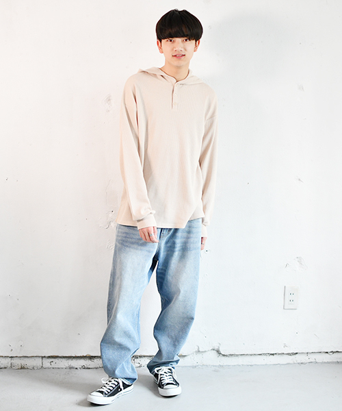 PairPair（ペアペア）の「ワイドテーパードデニムパンツ（デニムパンツ・メンズ・サックスブルー・MEDIUM/LARGE）」の3枚目の写真