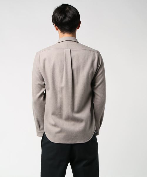 TROVE（トローヴ）の「【TROVE】FADE SHIRT（シャツ/ブラウス・メンズ・ベージュ・1/2）」の3枚目の写真