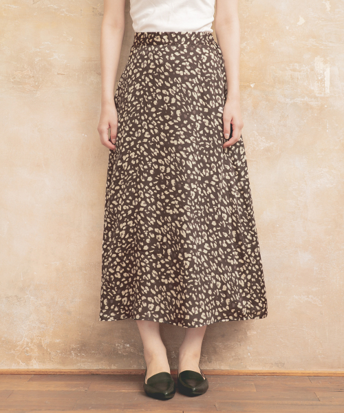 GLOBAL WORK（グローバルワーク）の「レオパセミフレアスカート/846626（スカート・レディース・ブラック/ダークブラウン/オフホワイト・MEDIUM/LARGE）」の3枚目の写真