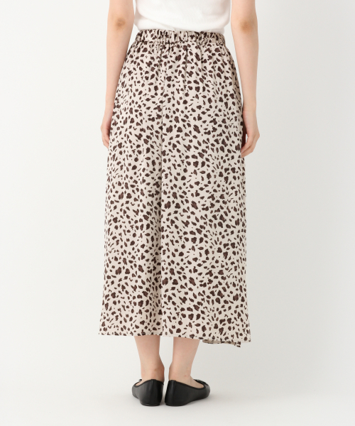 GLOBAL WORK（グローバルワーク）の「レオパセミフレアスカート/846626（スカート・レディース・ブラック/ダークブラウン/オフホワイト・MEDIUM/LARGE）」の14枚目の写真