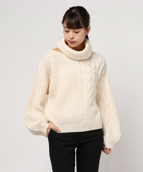 one way(ワンウェイ)の「オープンショルダーケーブルニット(ニット/セーター・レディース・ホワイト/ブラック/ライトグリーン/ライトブラウン・M)」の9枚目の写真