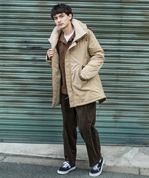 Ranch standard（ランチスタンダード）の「中綿 ボリュームネック