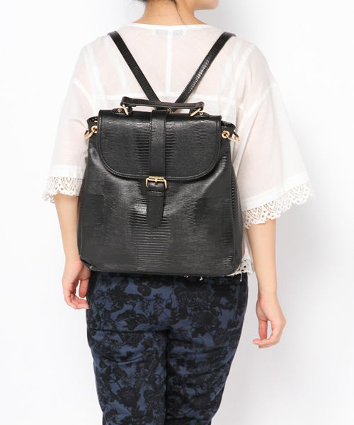 ROSE BUD（ローズバッド）の「(ROSE BUD)3WAYエンボスバッグ（ショルダーバッグ・レディース・ブラック/タン/ダークグリーン/レッド/アイボリー/イエロー・ONE SIZE）」の11枚目の写真