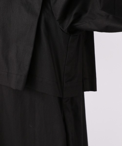 LOWRYS FARM（ローリーズファーム）の「スタンドワンピースコート　892686（ワンピース・レディース・ブラック/バーガンディー/ベージュ・FREE）」の13枚目の写真