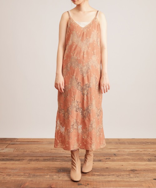 natural couture（ナチュラルクチュール）の「配色レースキャミワンピース（ワンピース・レディース・ブラウン/ブルー/オレンジ/パープル/ネイビー・FREE）」の17枚目の写真