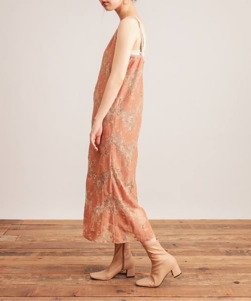 natural couture（ナチュラルクチュール）の「配色レースキャミワンピース（ワンピース・レディース・ブラウン/ブルー/オレンジ/パープル/ネイビー・FREE）」の18枚目の写真