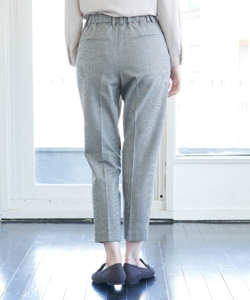 ROPE' PICNIC(ロペピクニック)の「【らくぽか】裏起毛 スリムテーパードパンツ(その他パンツ・レディース・ブラック/ベージュ/ホワイト系その他/ブラック系その他/ベージュ系その他/ブラック系その他2・40/38/36)」の8枚目の写真