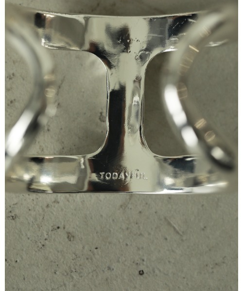 TODAYFUL（トゥデイフル）の「カーヴィーラインカフ（イヤーカフ