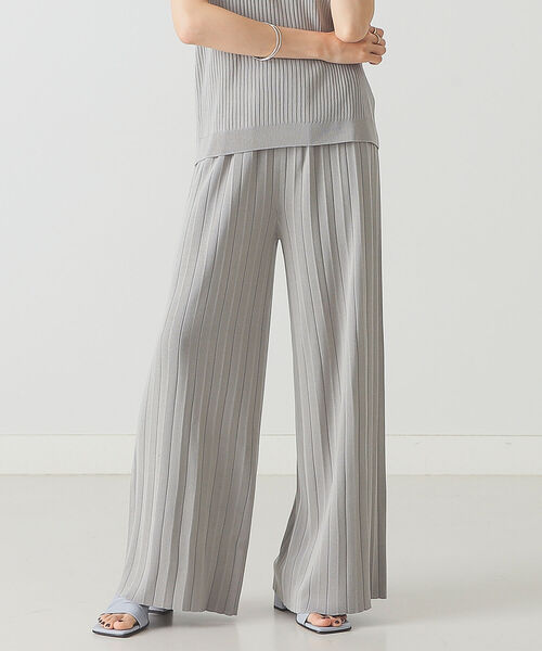 BEAMS LIGHTS(ビームスライツ)の「BEAMS LIGHTS / ニット プリーツ パンツ(その他パンツ・レディース・グレー/イエロー系その他5・ONE SIZE)」の2枚目の写真