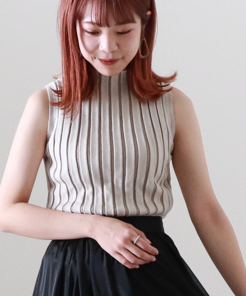 Cheek（チーク）の「配色ノースリリブニット（タンクトップ・レディース・サックスブルー/ブラウン/グレイッシュベージュ・MEDIUM）」の2枚目の写真