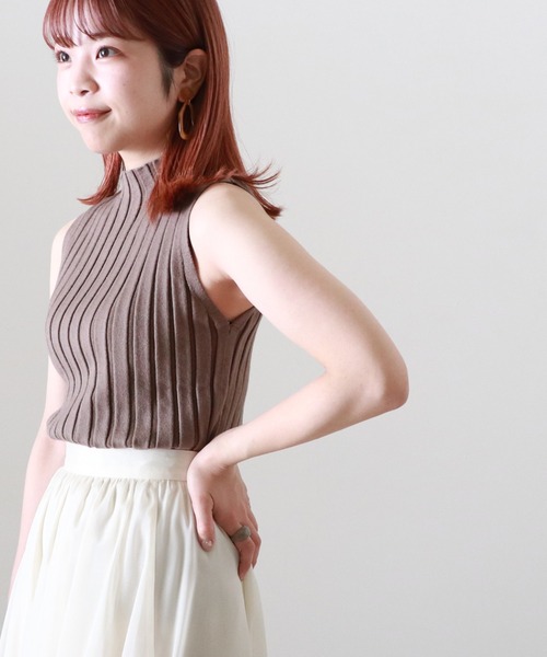 Cheek（チーク）の「配色ノースリリブニット（タンクトップ・レディース・サックスブルー/ブラウン/グレイッシュベージュ・MEDIUM）」の16枚目の写真