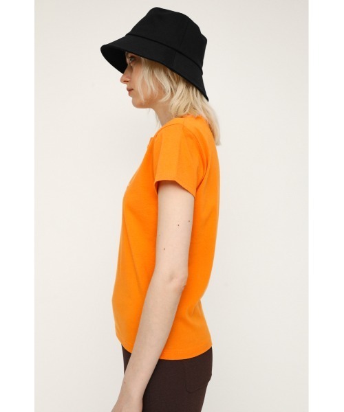 SLY（スライ）の「LOGO COMPACT T/SH ロゴコンパクト Tシャツ（Tシャツ/カットソー・レディース・ブラック/ホワイト/オレンジ・FREE）」の21枚目の写真