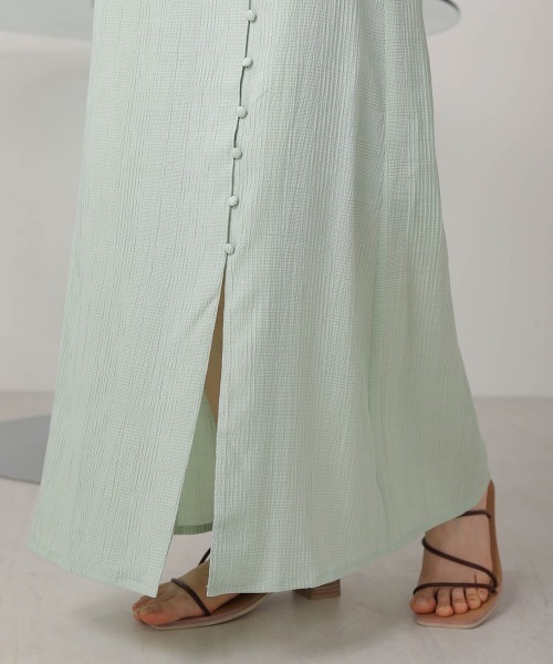 Bab(バブ)の「【WEB限定】ボタンデザインスリットロングスカート(スカート・レディース・ベージュ/アイボリー/ミント・38)」の21枚目の写真