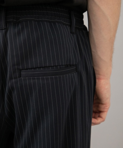 Iroquois（イロコイ）の「STUDIOUS別注 TAPERED PT（スラックス・メンズ・ストライプ/レンガ/ブラック・1/2）」の10枚目の写真