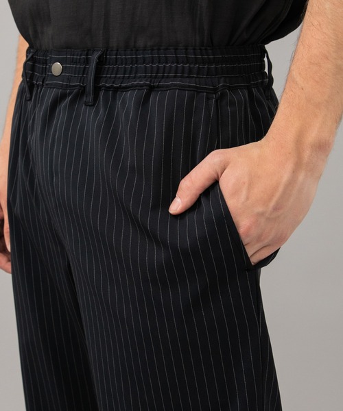 Iroquois（イロコイ）の「STUDIOUS別注 TAPERED PT（スラックス・メンズ・ストライプ/レンガ/ブラック・1/2）」の7枚目の写真