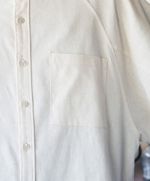 epnok（エプノック）の「リネンルーズシャツ（シャツ/ブラウス・メンズ・ダークブラウン/オフホワイト・MEDIUM/SMALL/LARGE）」の17枚目の写真