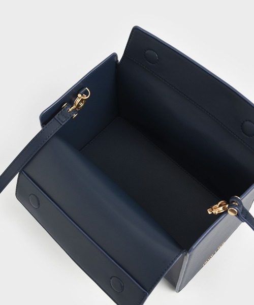 CHARLES & KEITH(チャールズ & キース)の「スローチー トップハンドルバッグ / Slouchy Top Handle Bag(ハンドバッグ・レディース・ホワイト/ネイビー/ベビーピンク・M)」の16枚目の写真