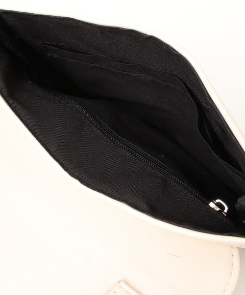 Ambre Neige（アンブルネージュ）の「スクエアフラップバック／【WEB/EC限定商品】（ショルダーバッグ・レディース・ホワイト/ベージュ/キャメル・FREE）」の11枚目の写真