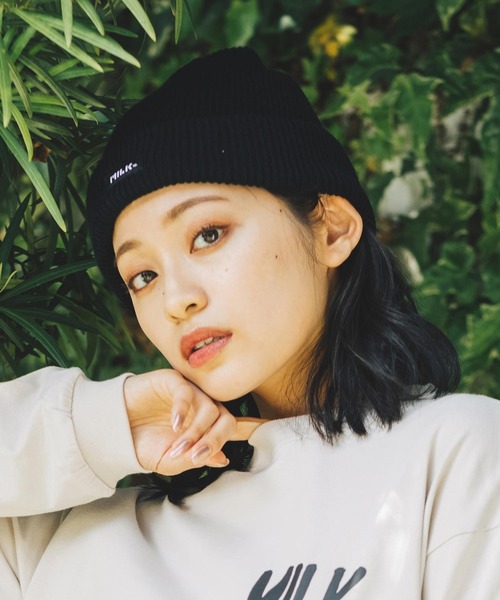 MILKFED.（ミルクフェド）の「LOGO BASIC KNIT CAP（ニットキャップ/ビーニー・レディース・ライトパープル/レッド/ベージュ/ブラック/グレー・ONE SIZE）」の2枚目の写真