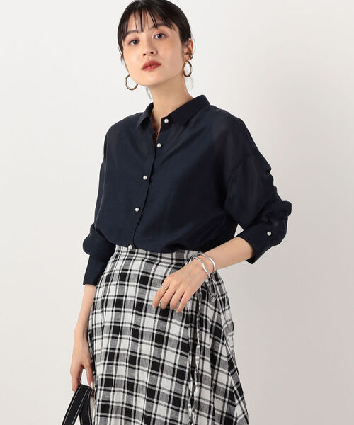 NOLLEY'S（ノーリーズ）の「シアースラブパール釦2wayシャツ