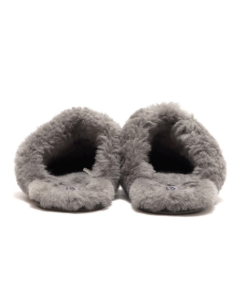 UGG（アグ）の「UGG Scuffette II / アグ スカフェッティ ツー（ルームシューズ/スリッパ・レディース・ブラック/ブラウン/グレー・23.0cm/24.0cm/25.0cm/22.0cm/26.0cm）」の14枚目の写真