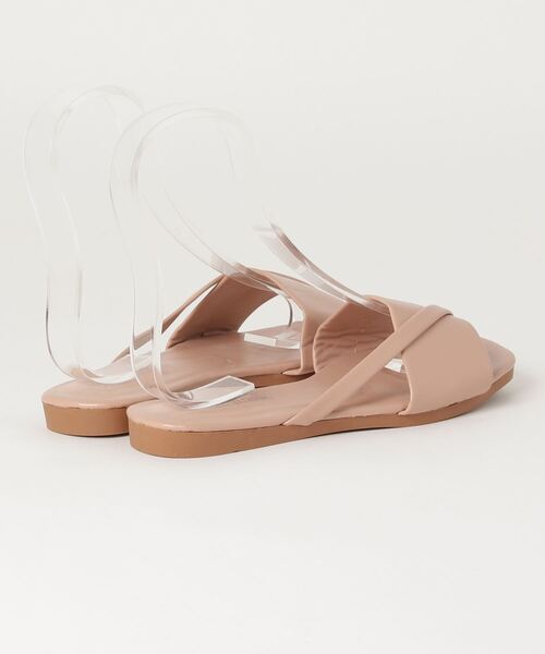 SFW（エスエフダブリュー）の「親指クロスミュール フラット 1.5cm（サンダル・レディース・グリーン/ブルー/ベージュ/ブラック/ピンク・39/40/41/36/37/38）」の9枚目の写真