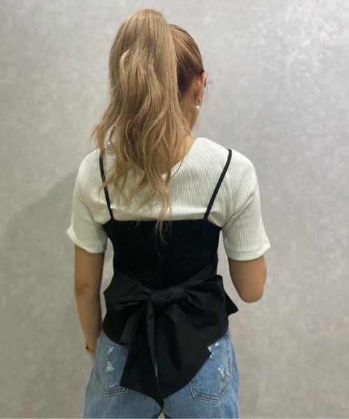 one way（ワンウェイ）の「【oneway Jeans】ウエストリボンペプラムキャミトップス（キャミソール・レディース・ダークグリーン/ベージュ/ブラック/ブラウン系その他/ホワイト・FREE）」の2枚目の写真