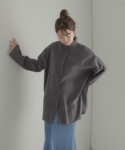 LAATO(ラート)の「HIGH NECK LANTAN BLOUSE(シャツ/ブラウス・レディース・オフホワイト/チャコールグレー・FREE)」の6枚目の写真