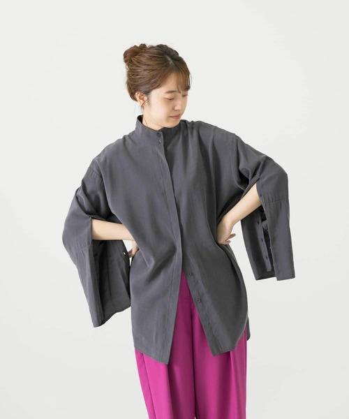 LAATO(ラート)の「HIGH NECK LANTAN BLOUSE(シャツ/ブラウス・レディース・オフホワイト/チャコールグレー・FREE)」の13枚目の写真