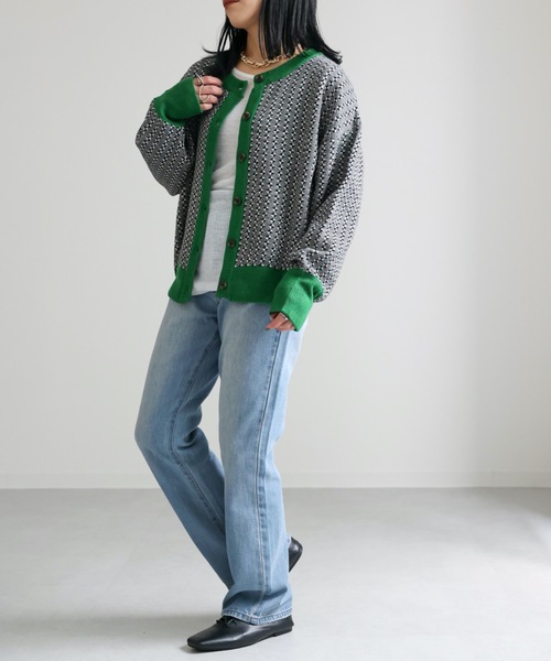 ap retro(アプレトロ)の「幾何学柄ジャガード配色リブニットカーディガン 2WAY(カーディガン/ボレロ・レディース・ブルー/ベージュ/グリーン/ブラウン・FREE)」の19枚目の写真