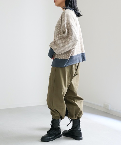 ap retro(アプレトロ)の「幾何学柄ジャガード配色リブニットカーディガン 2WAY(カーディガン/ボレロ・レディース・ブルー/ベージュ/グリーン/ブラウン・FREE)」の7枚目の写真