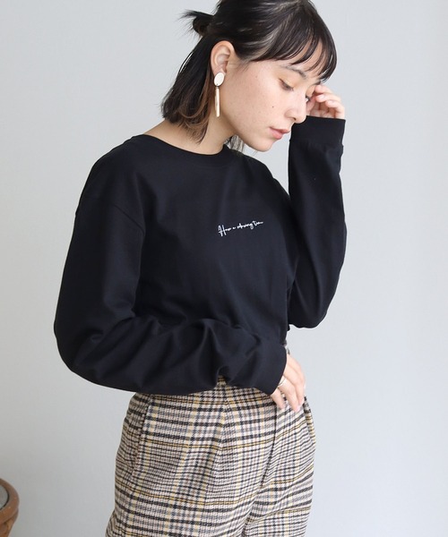 HER CLOSET（ハークローゼット）の「【HERCLOSET】WEB限定カリグラフィーロゴロンT（Tシャツ/カットソー・レディース・ホワイト/チャコールグレー/ブラック・S/M/L）」の8枚目の写真