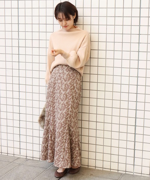 libelle more(リベル モア)の「12Gスフレニット バルーン袖プルオーバー(ニット/セーター・レディース・モカ/ブラック/ラベンダー/マスタード/ベージュ・L/M)」の14枚目の写真