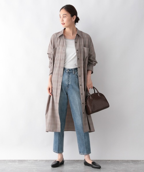 GLOBAL WORK(グローバルワーク)の「Beauteeアビガイル長袖/217109(Tシャツ/カットソー・レディース・ホワイト/ブラック/オフホワイト・MEDIUM/LARGE)」の4枚目の写真