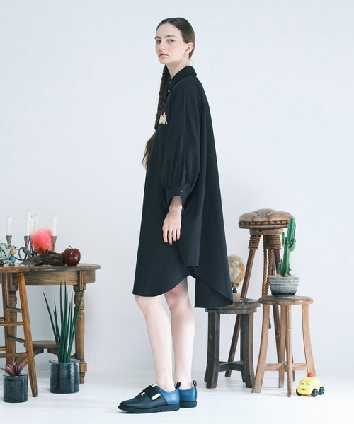 bedsidedrama（ベットサイドドラマ）の「Another World Long Shirt（シャツ/ブラウス・レディース・ブラック/ホワイト・1）」の5枚目の写真