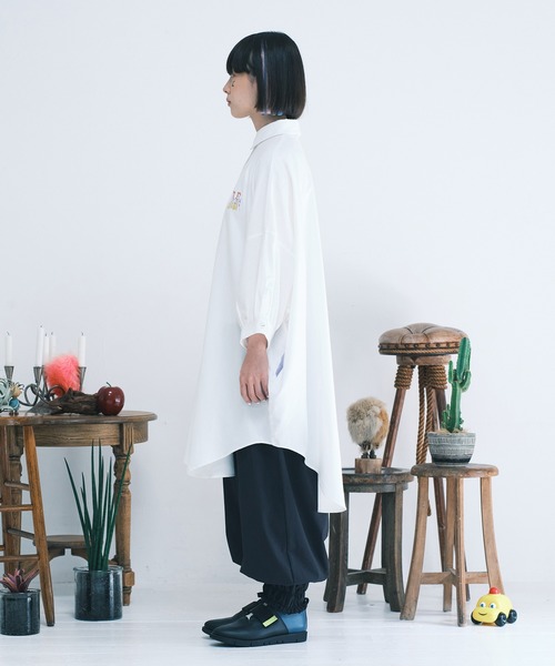 bedsidedrama（ベットサイドドラマ）の「Another World Long Shirt（シャツ/ブラウス・レディース・ブラック/ホワイト・1）」の8枚目の写真