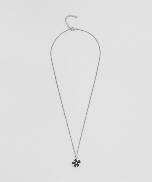 NONENON（ノンノン）の「【NONENON】MINI BLOOM NECKLACE / ノンノン ミニ ブルーム フラワー ネックレス（ネックレス・レディース・シルバー/ゴールド・MEDIUM/LARGE/SMALL）」の17枚目の写真