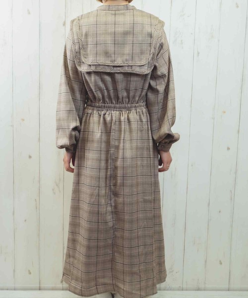 Clice de Paris（クリシェドゥパリス）の「PSGチェック柄ワンピース（ワンピース・レディース・ベージュ/グレー・ONESIZE）」の9枚目の写真