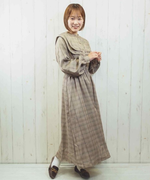Clice de Paris（クリシェドゥパリス）の「PSGチェック柄ワンピース（ワンピース・レディース・ベージュ/グレー・ONESIZE）」の19枚目の写真