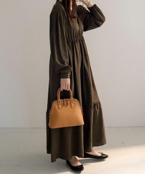 KOBE LETTUCE（コウベレタス）の「ショルダーストラップ付き2waｙステッチブガッティバッグ（ハンドバッグ・レディース・ブラック/マスタード/グレイッシュベージュ/ホワイト系/ブラウン・FREE）」の7枚目の写真