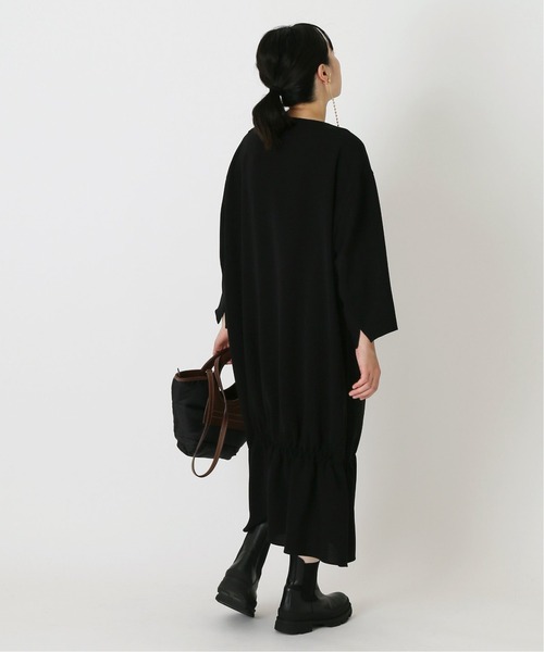 journal standard L'essage（ジャーナルスタンダードレサージュ）の「ロウフリルスリーブワンピース◆（ワンピース・レディース・ブラック・FREE）」の4枚目の写真