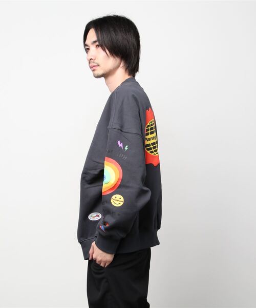 Paragraph（パラグラフ）の「【Paragraph】ハッピーロゴプルオーバースウェット/Happy Logo Sweat（スウェット・メンズ・ライトグレー/ブラック/ダークグリーン/ブルー/ベージュ/オレンジ/ダークパープル・FREE）」の8枚目の写真
