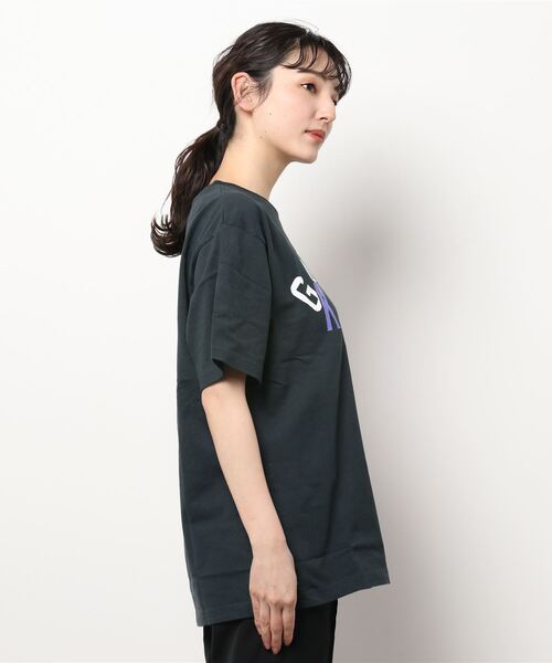 ARCHIVER(アーカイバ)の「【Bl】プリントTシャツ 半袖 ユニセックス(Tシャツ/カットソー・レディース・ホワイト/ブルー/スミクロ・MEDIUM/LARGE/FREE)」の11枚目の写真