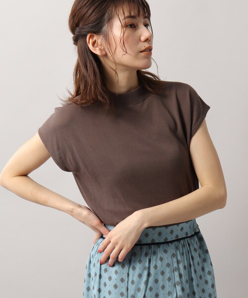 SOUP(スープ)の「◆接触冷感・UVカット/フレンチスリーブニット(ニット/セーター・レディース・ホワイト系5/ベビーピンク/ブラック/ダークブラウン/ライトブルー/ライトグレー・11/09)」の4枚目の写真